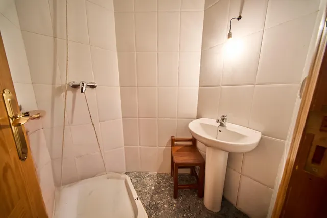 Espacio, calidez y terrazas para disfrutar: una casa con personalidad en Churriana de la Vega — 42