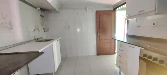 CASA DE 4 DORMITORIOS EN GANZO — 20