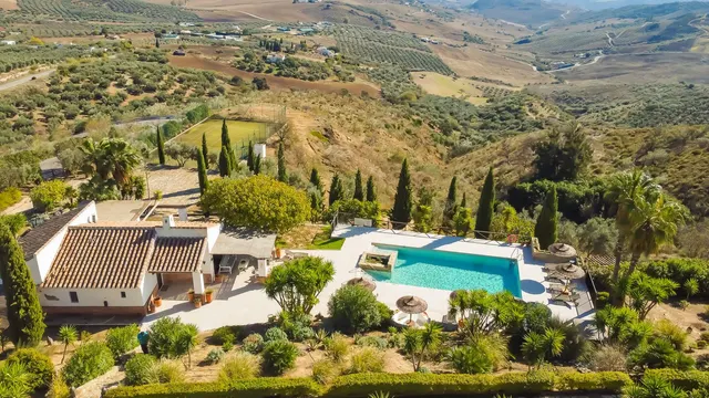 Finca rústica 13 habitaciones 999m² en venta - South of spai - foto 5