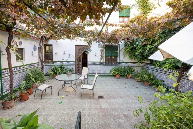 SUELO URBANO EN CENTRO DE PELIGROS — 23