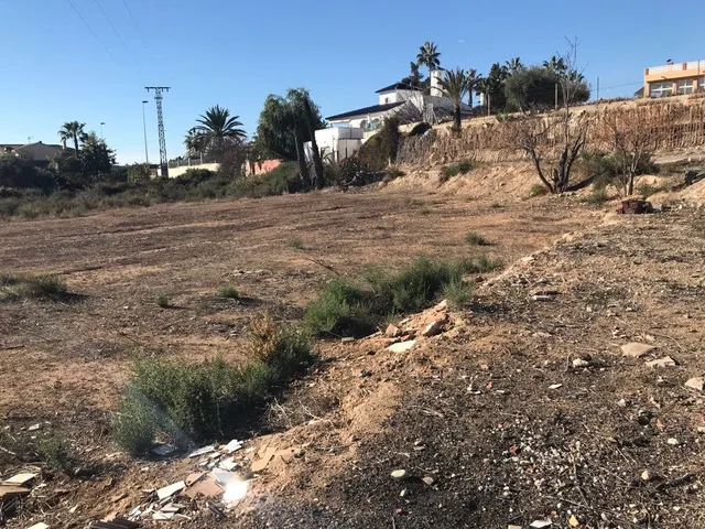 SE VENDEN 3.200 m2 DE PARCELA PARA INVERSIÓN — 7
