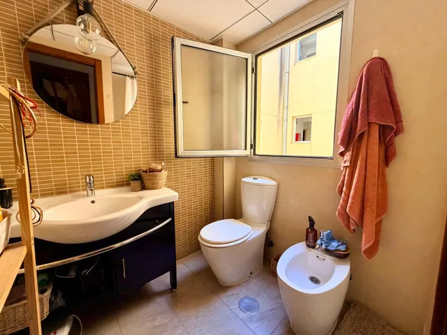 Vivienda reformada con terraza en Aguadulce Norte, piscina comunitaria y lista para entrar a vivir — 18