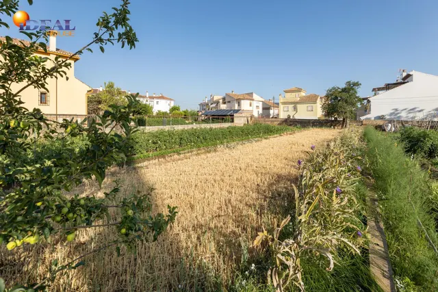 TERRENO URBANO 1060m EN LA ZUBIA — 10