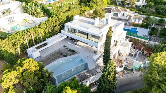Villas de lujo en Marbella: diseño, privacidad y exclusivida