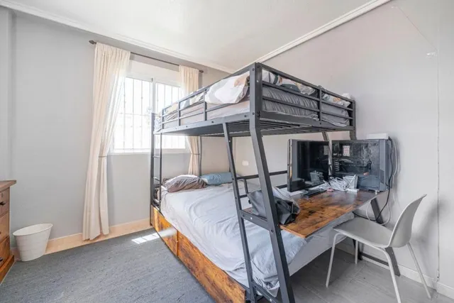 Casa 3 habitaciones 71m² en venta - Doña Pepa — 24