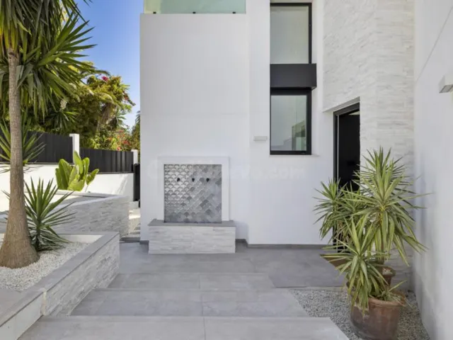 Chalet 5 habitaciones 670m² en venta - Marbella — 3