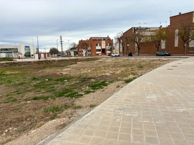 Solar en venta en zona residencial de Silla - foto 5