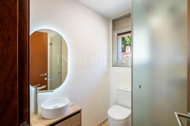 Espacio, luz y tranquilidad en una ubicación privilegiada de Sant Andreu de Llavaneres — 32