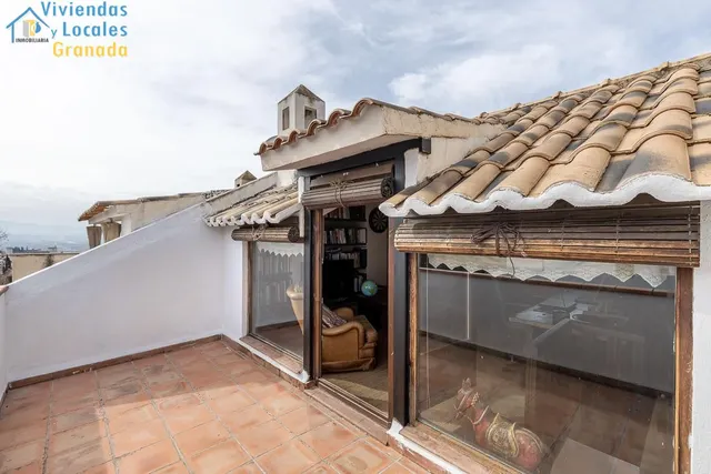 Casa única en Granada capital. — 26