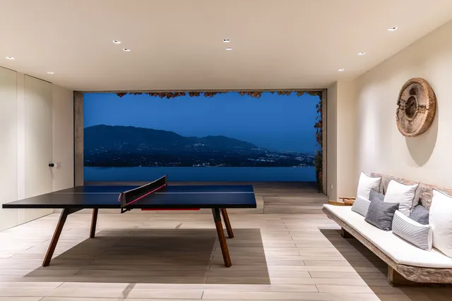 Chalet 6 habitaciones 437m² en venta - Marbella — 46