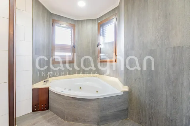 Exclusivo Chalet en Torre en Conill — 27