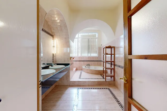 Piso 4 habitaciones 153m² en alquiler - San Miguel — 33