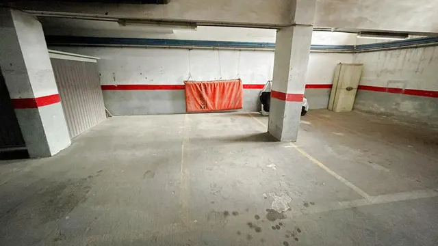 Parking en venta Barri de Mar — 3