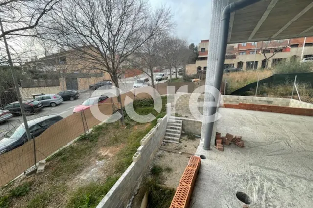 CASA A 3 VIENTOS EN EL PUEBLO — 6