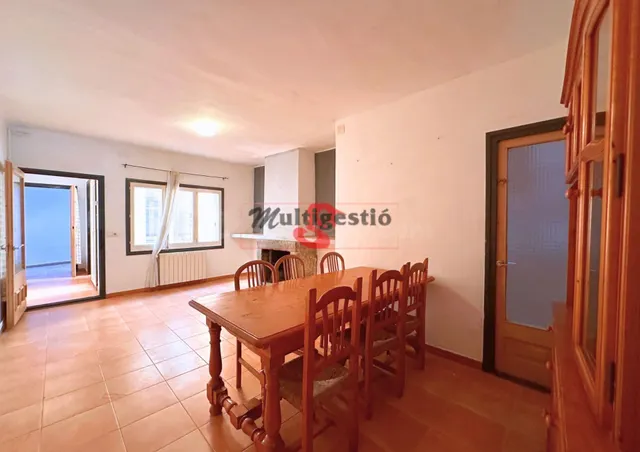 CALONGE: PLANTA BAJA EN VENTA. ESTADO A REFORMAR. ZONA 5 MIN - foto 5