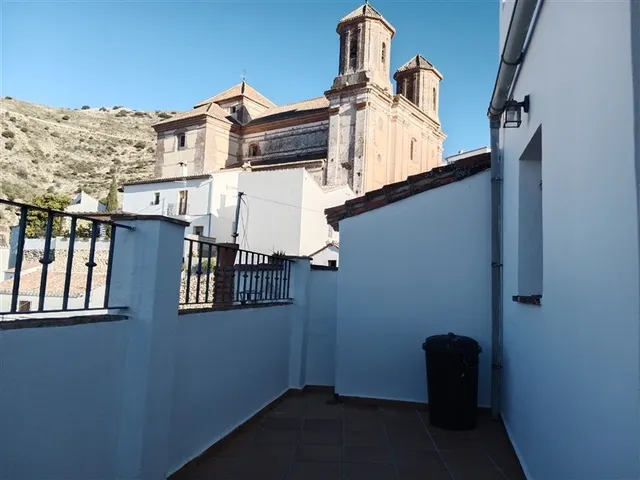 Casa de pueblo en Venta en Alpandeire Málaga — 17