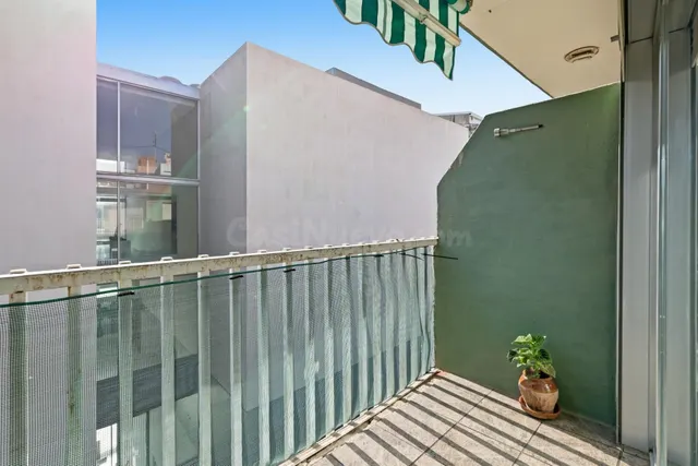 Piso de 114 m2 construidos con 3 habitaciones, balcón y trastero en Sagunto pueblo — 5