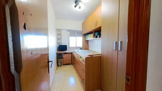¡Oportunidad en Quart de Poblet! Vivienda luminosa, reformada y lista para entrar a vivir. — 20