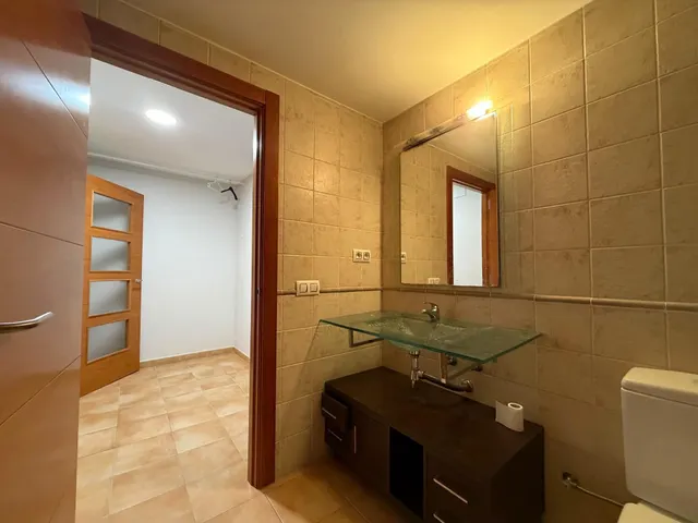 NO ES UNA ALQUILER ANUAL ES UNA COMPRA APLAZADA Tríplex exclusivo con vistas al mar  y a la montaña en Vilamaniscle — 31