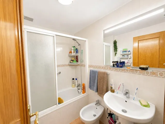 FANTASTICO APARTAMENTO CON PISCINA COMUNITARIA, IDONEO COMO VACACIONAL — 8