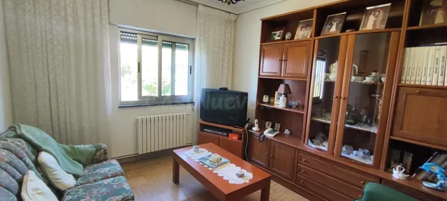 CASA ENCLAVADA EN UNA FINCA DE MÁS DE 9.400 M2 CERCANA A LAS - foto 5