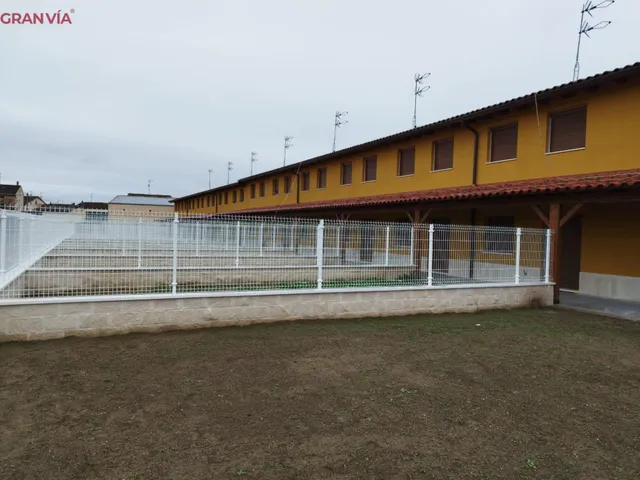 Adosados en venta en Herramelluri — 6