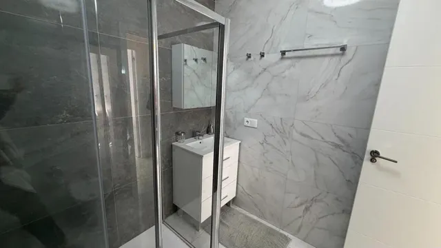 Apartamento 3 habitaciones 107m² en venta - Estacion de autobuses — 27