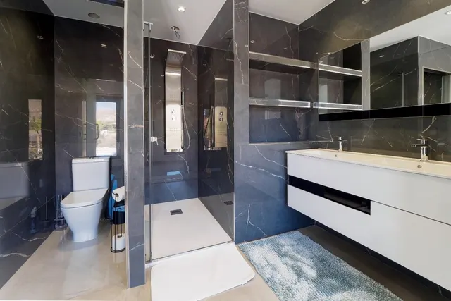 Villa 3 habitaciones 289m² en venta - Costa de almeria — 17