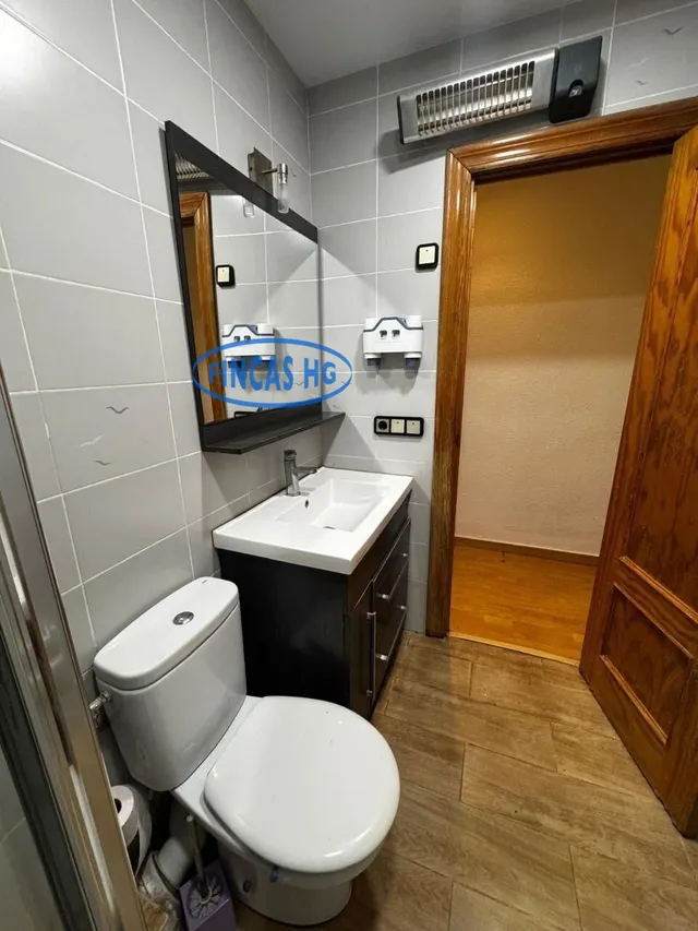 vivienda junto al museo Marq — 12