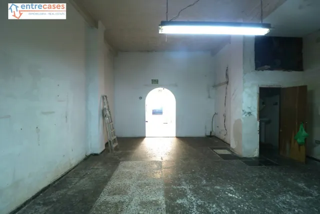 LOCAL COMERCIAL EN 9 DE OCTUBRE — 4