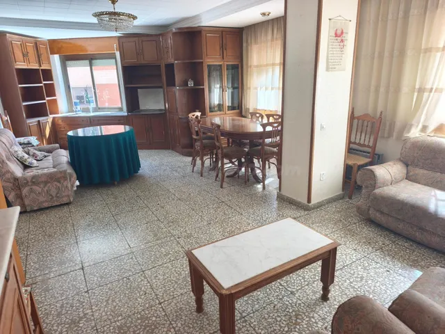 VIVIENDA CON GARAJE Y TRASTERO EN BARRIO DE SAN ROQUE — 4