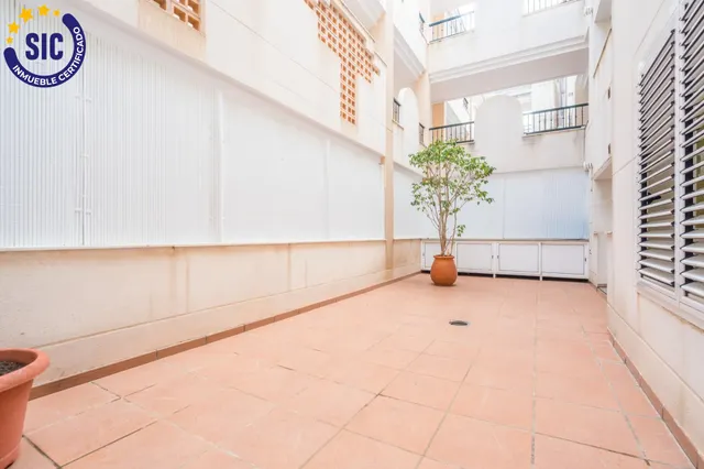 Vive al exterior: planta baja con dos terrazas en Torre en Conill — 43