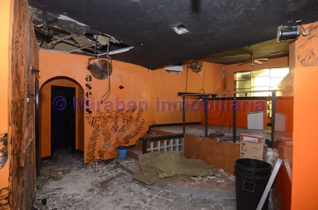 Local comercial en venta — 10