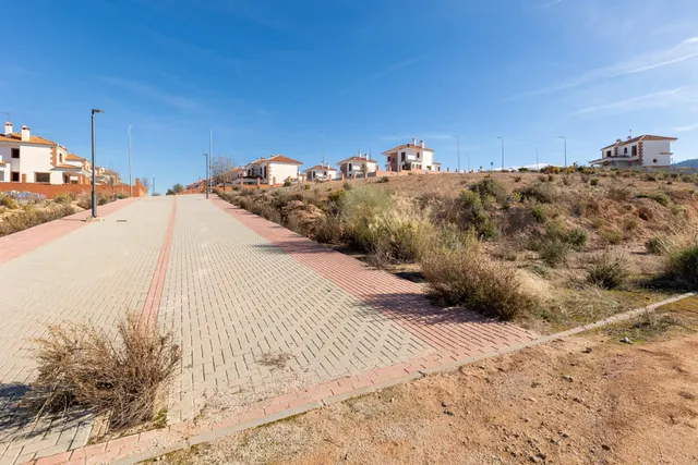 Venta de parcela urbana en Otura (Zona Santa Clara Golf) — 2