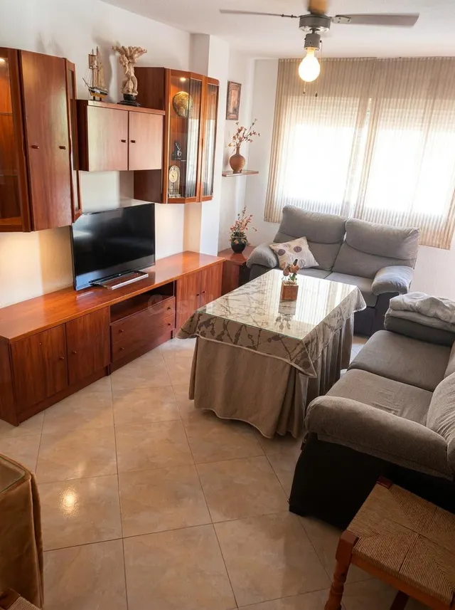 Piso ideal para estudiantes en San Francisco Javier, Granada