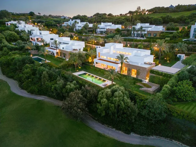 Chalet 6 habitaciones 778m² en venta - Costa Del Sol — 25