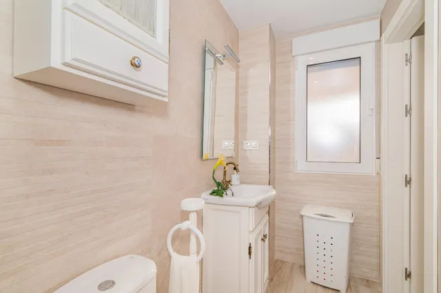 Magnífica Casa en Peligros (Granada) – Lista para Entrar a Vivir — 10