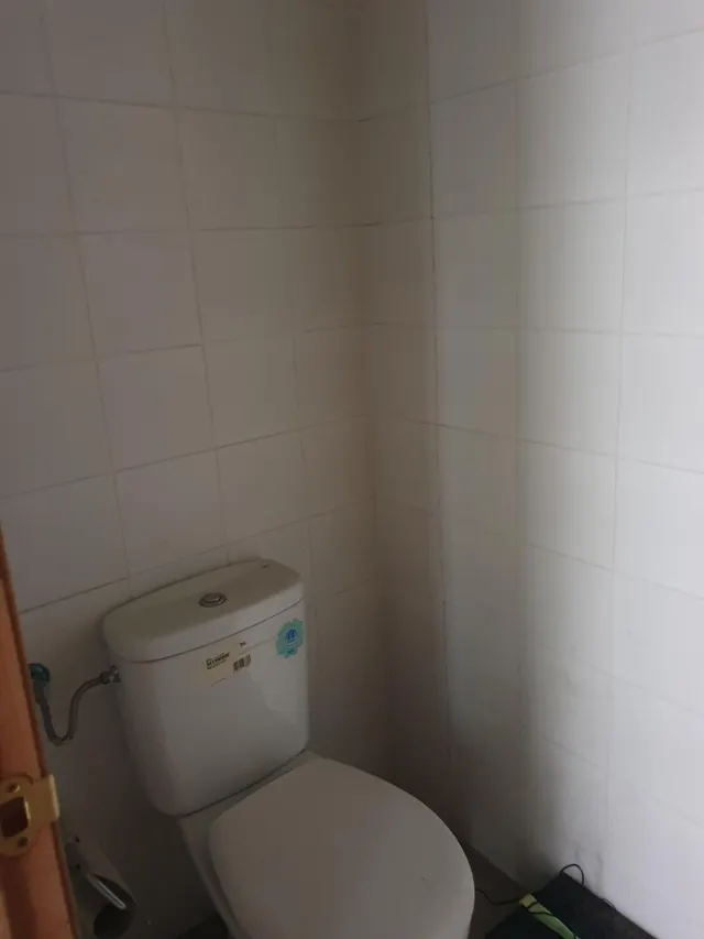 LOCAL COMERCIAL EN VENDA A IGUALADA - BARRI DE LES FLORS — 8