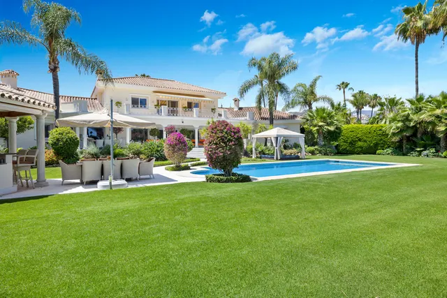 Chalet 6 habitaciones 890m² en venta - Marbella - foto 2