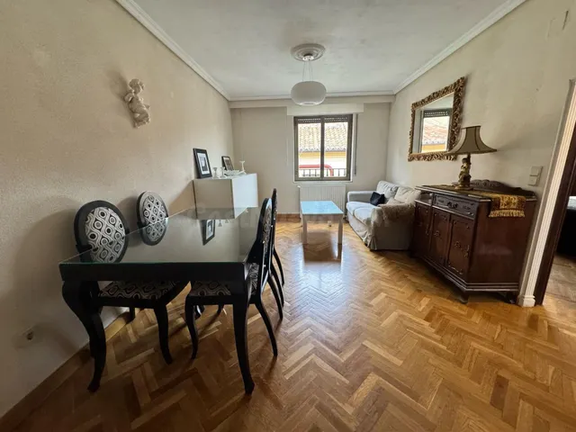 Apartamento 1 habitación 57m² en alquiler - Centro - foto 3