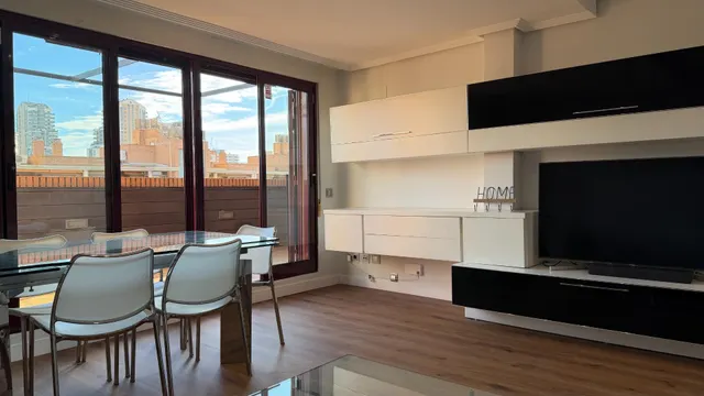 ¡Ático duplex con Terraza, Piscina y Pista de Padel en Maestro Rodrigo! — 14