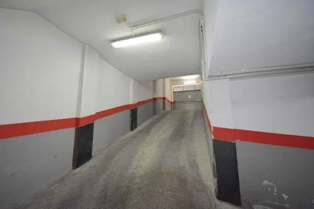 Amplio piso SE VENDE en Torrevieja – 3 habitaciones, terraza y garaje incluido — 33