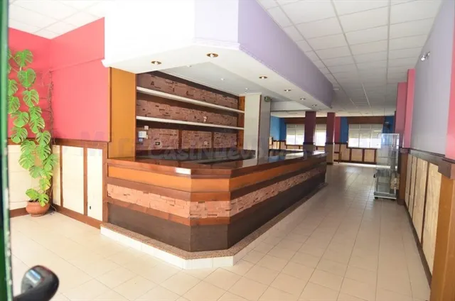 Local comercial en venta — 3