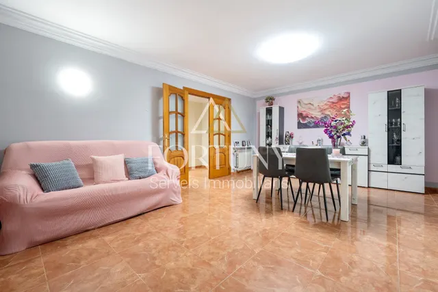Piso en venta en Pere de Lluna, Reus. - foto 3