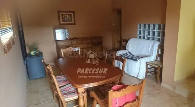 LAS JARAS JUNTO AL LAGO - PRECIOSO CHALET con Apartamento ap - foto 4