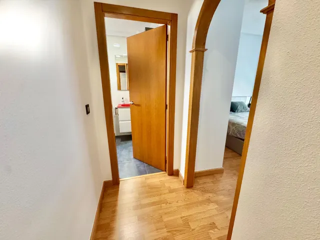 Impresionante Piso Seminuevo en Orihuela, con balcón, muy luminoso.. en zona Espeñetas  ¡Tu Nuevo Hogar Te Espera! — 11