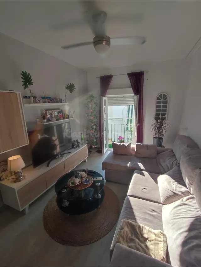 Piso reformado en venta - foto 3
