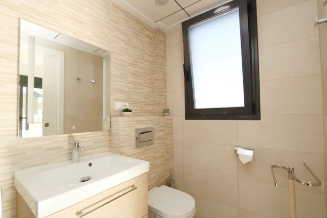 Villa 3 habitaciones 233m² en venta - La alberca — 46