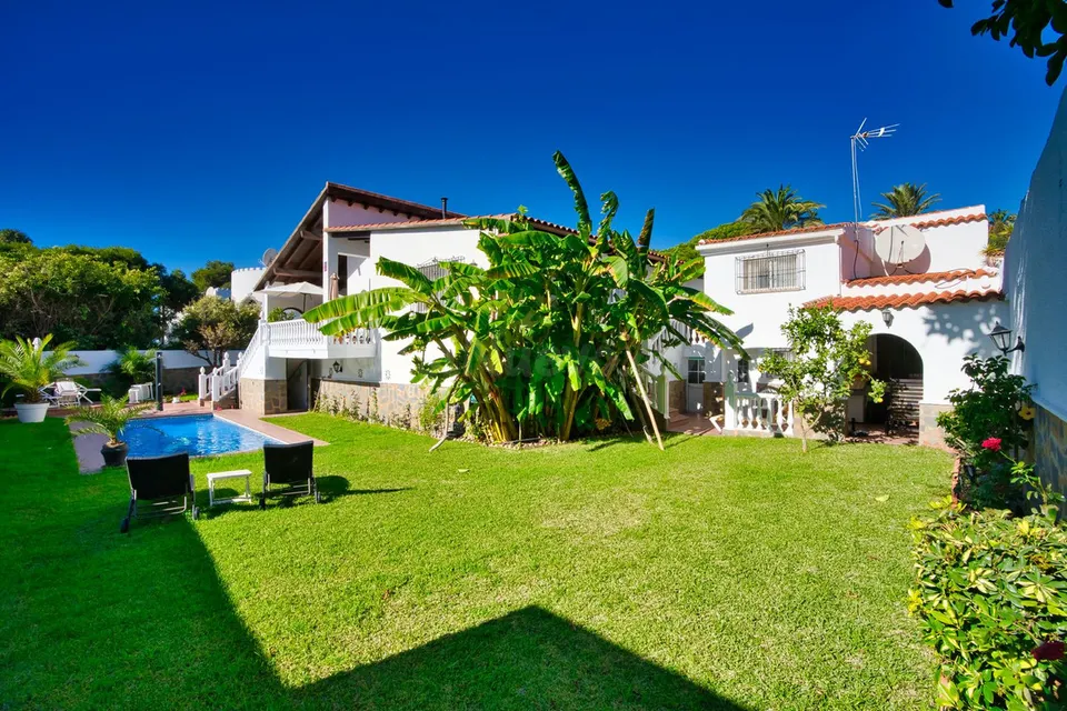 Chalet 4 habitaciones 277m² en venta - Riviera del sol