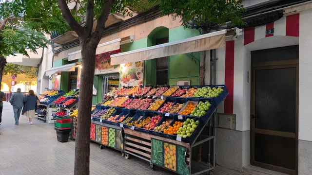 EN VENTA EDIFICIO EN ROQUETES - TORTOSA - foto 3